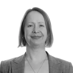 Ragni Rønningstad Bråthen, portrett.